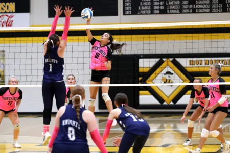 Knights, Flivvers, Niagara and FHS post VB sweeps